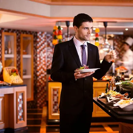Hotel Intercontinental - By Ihg 5*